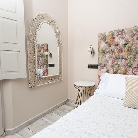 Akla Suites Con Jacuzzi Santillana Santillana del Mar Ngoại thất bức ảnh