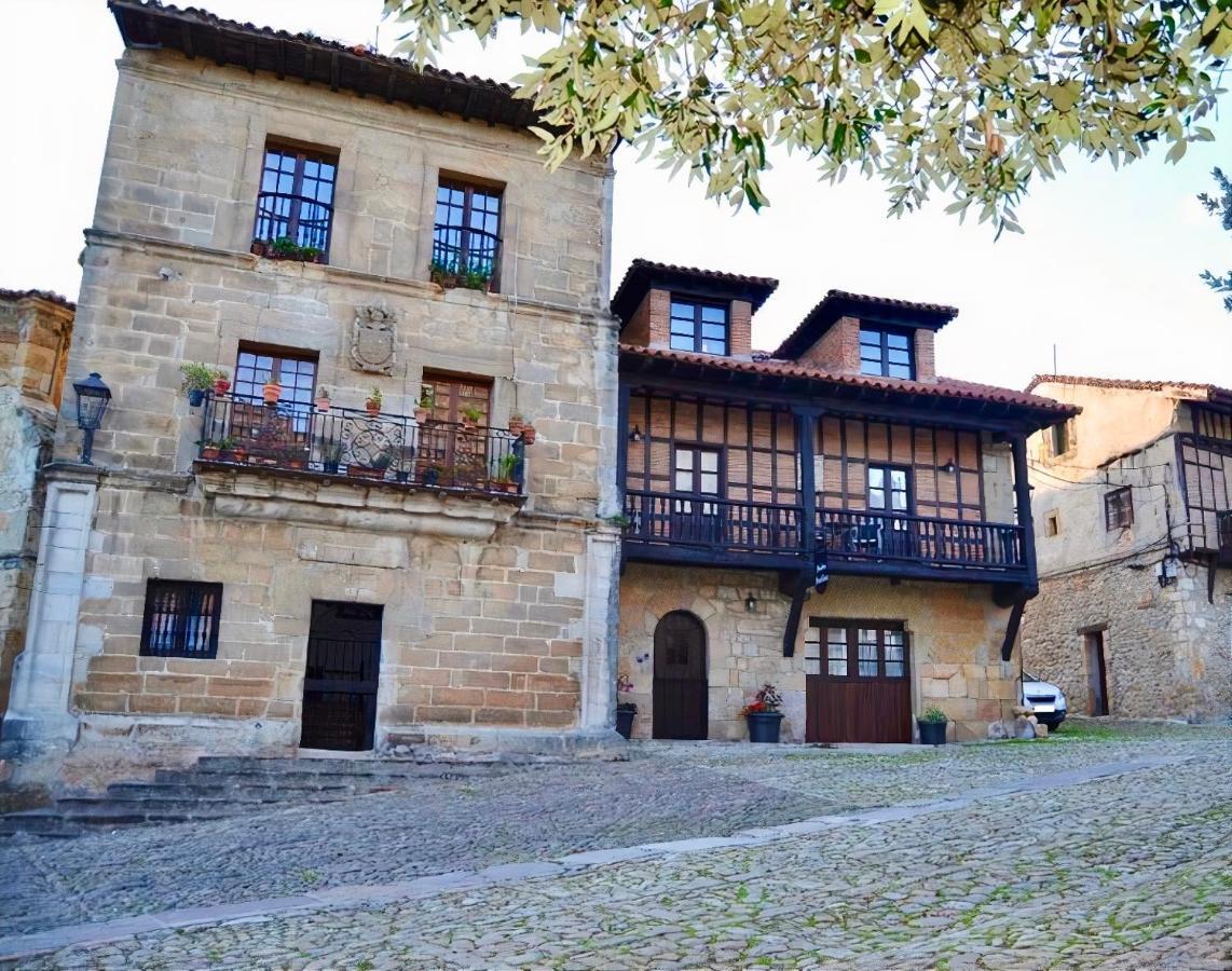 Akla Suites Con Jacuzzi Santillana Santillana del Mar Ngoại thất bức ảnh