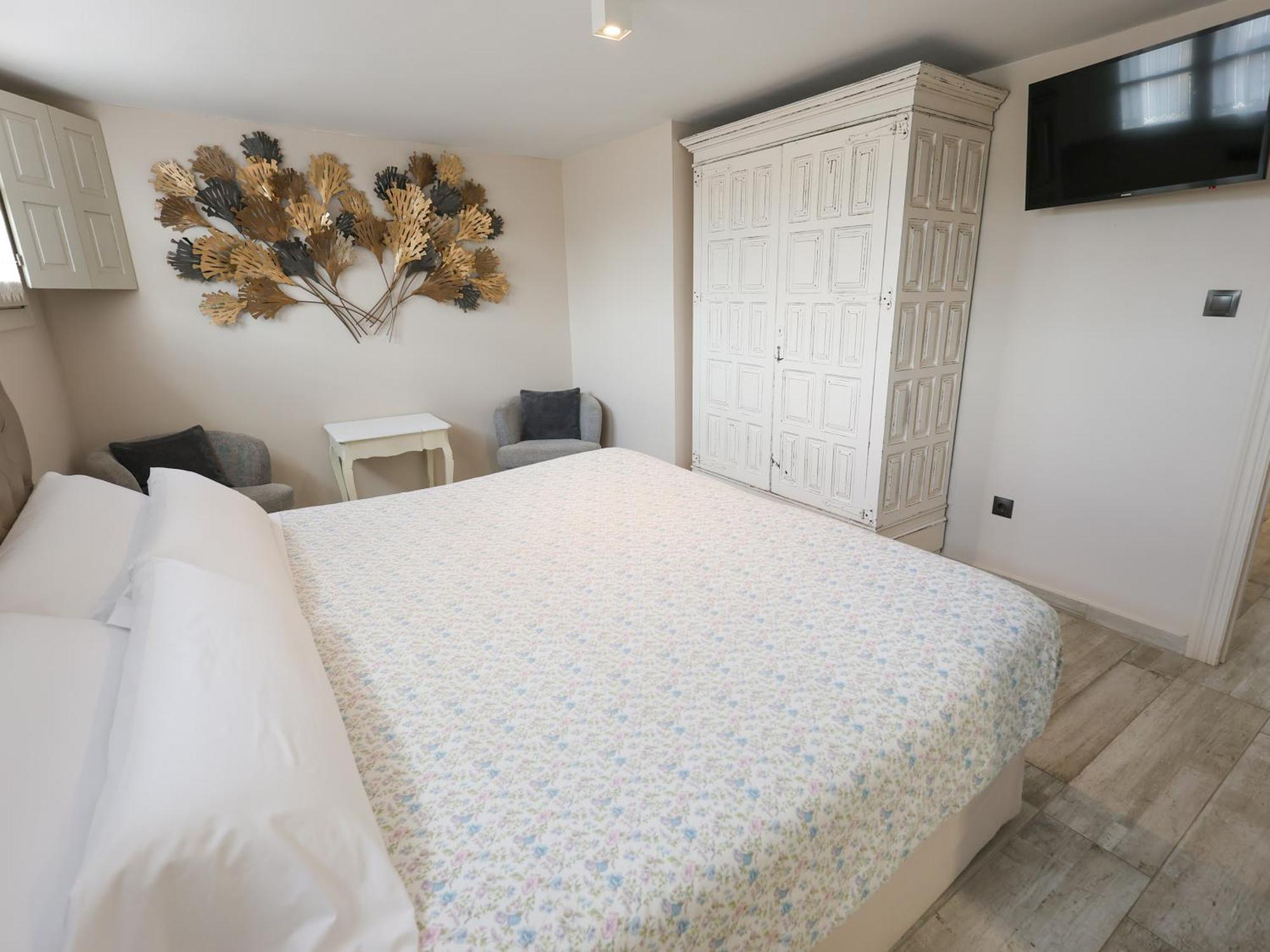Akla Suites Con Jacuzzi Santillana Santillana del Mar Ngoại thất bức ảnh